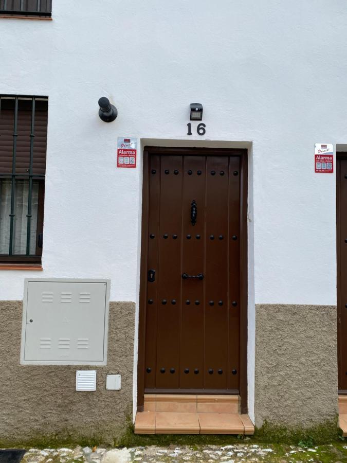 Alojamiento La Tana Fuenteheridos Exterior foto