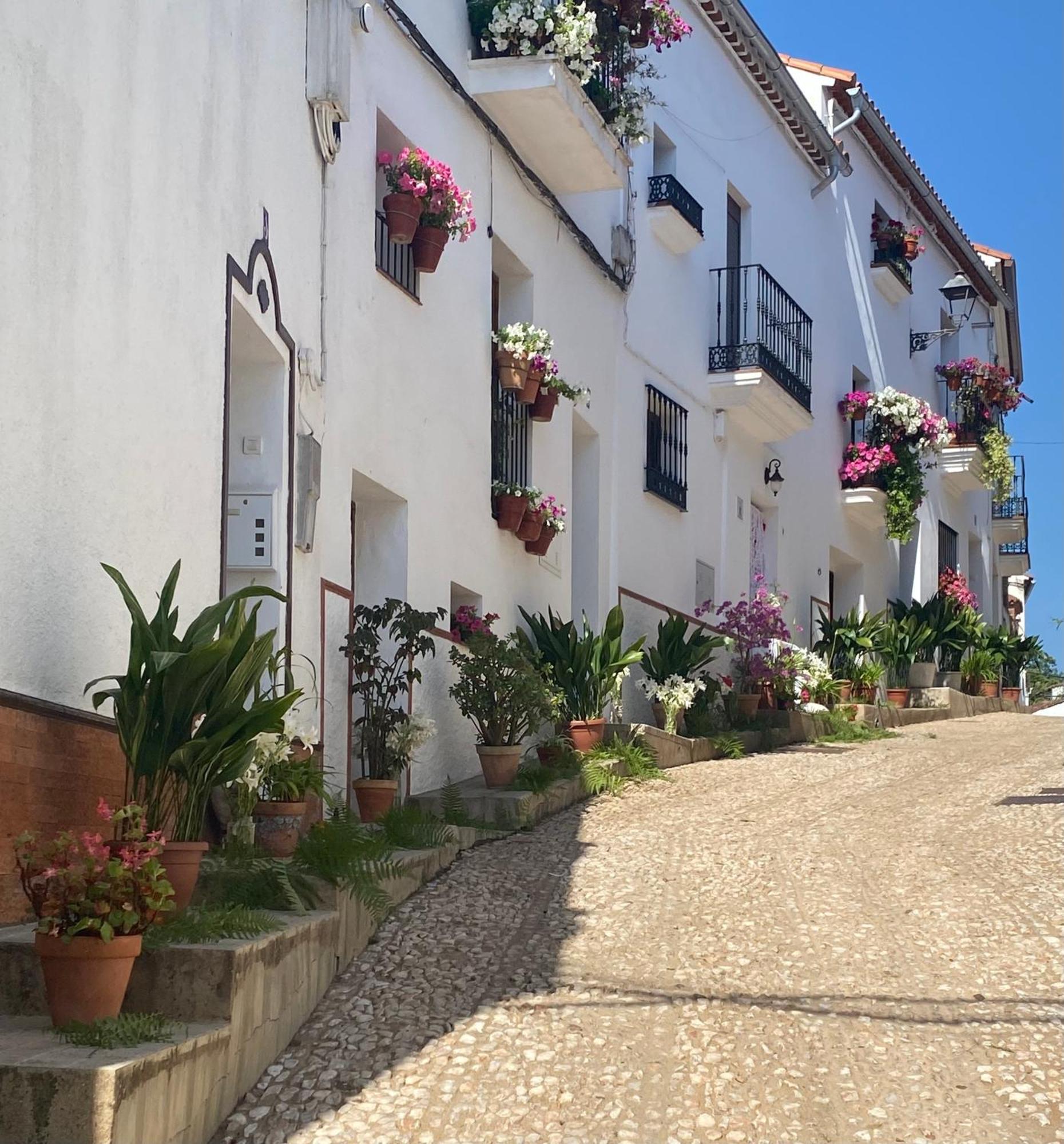 Alojamiento La Tana Fuenteheridos Exterior foto